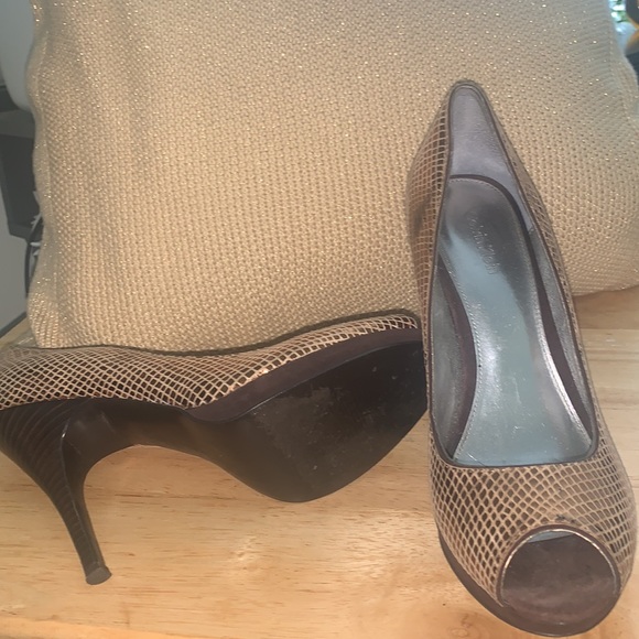 Calvin Klein Slilletoe - Picture 2 of 4